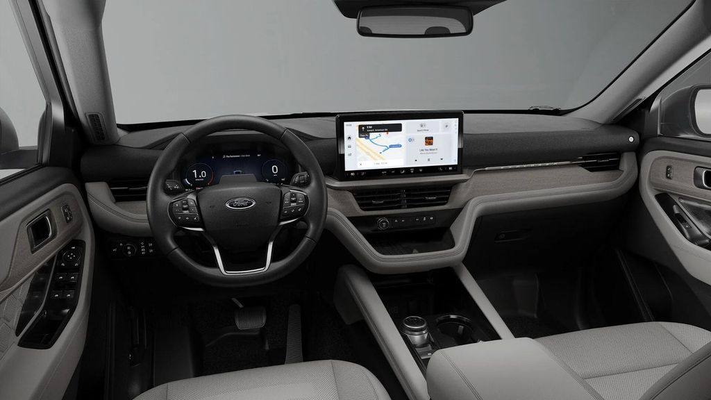 صورة 7 لـ 2026 FORD EXPLORER PLATINUM