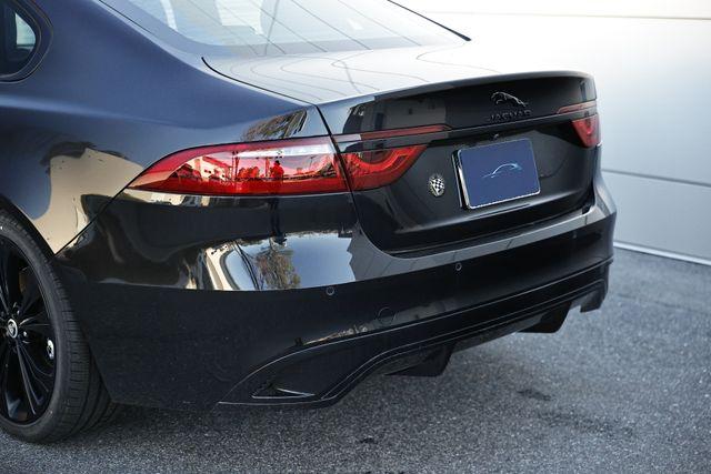 2024 Jaguar XF R-DYNAMIC SE 照片 9
