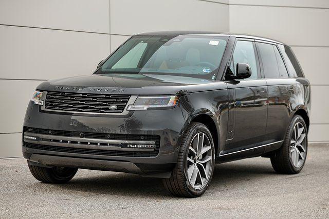 New 2026 Land Rover Range Rover P400 SE