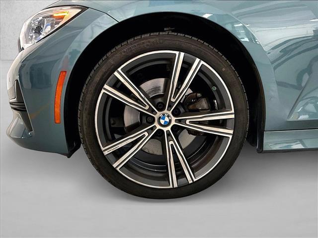 صورة 10 لـ 2021 BMW 330 330I