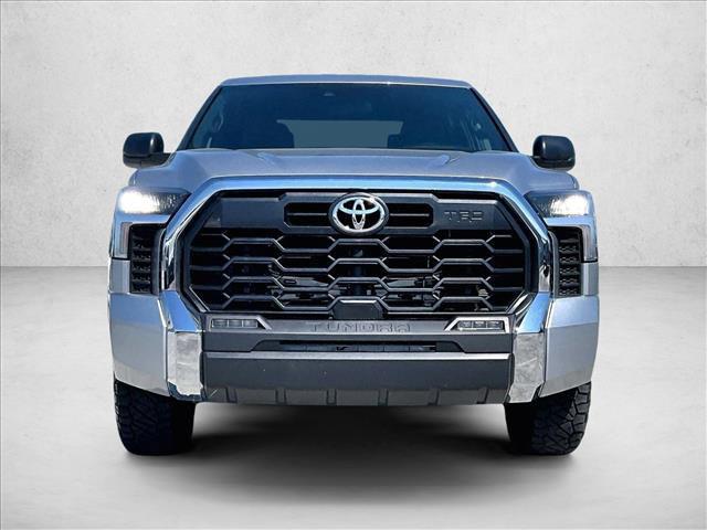 TOYOTA TUNDRA - 3