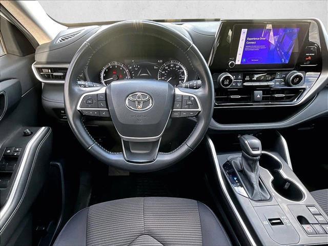 TOYOTA HIGHLANDER - 7