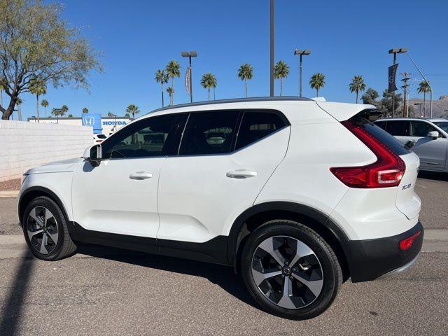 2025 VOLVO XC40 B5 CORE BRIGHT THEME photo 5