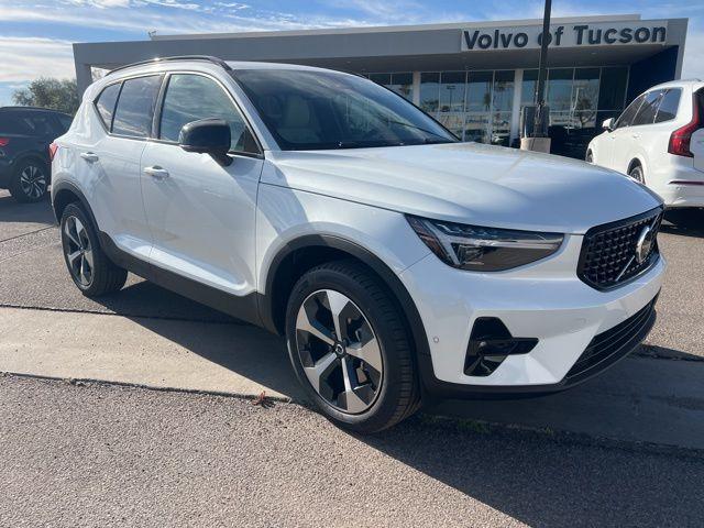 New 2026 Volvo XC40 B5 Plus