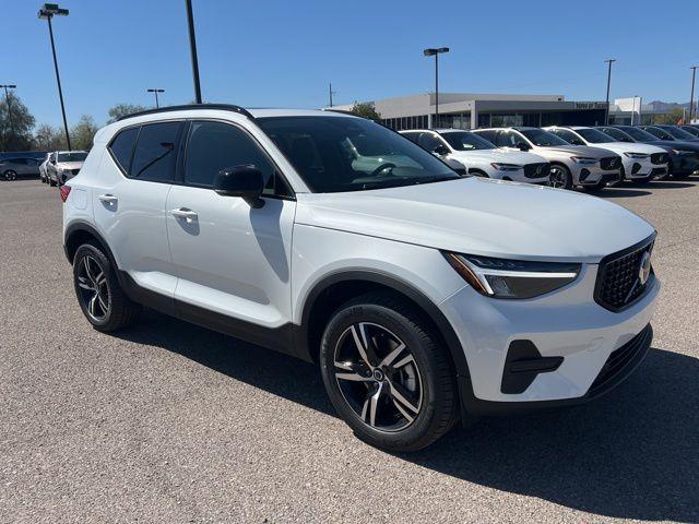 New 2026 Volvo XC40 B5 Core