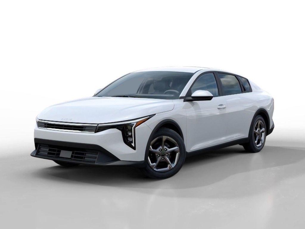 New 2026 Kia K4 LXS