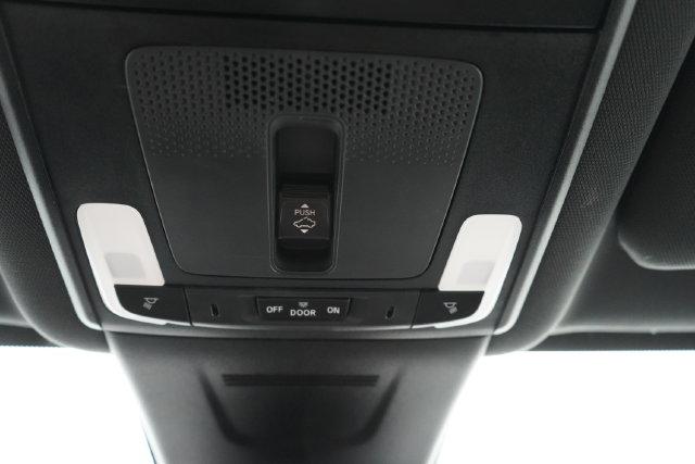 صورة مصغرة 39 لـ 2025 Honda CR-V HYBRID SPORT TOURING