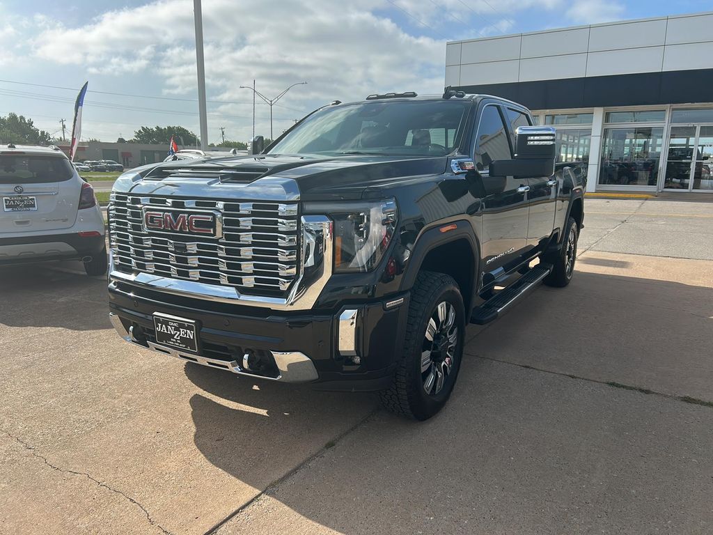 New 2026 GMC Sierra 2500 Denali