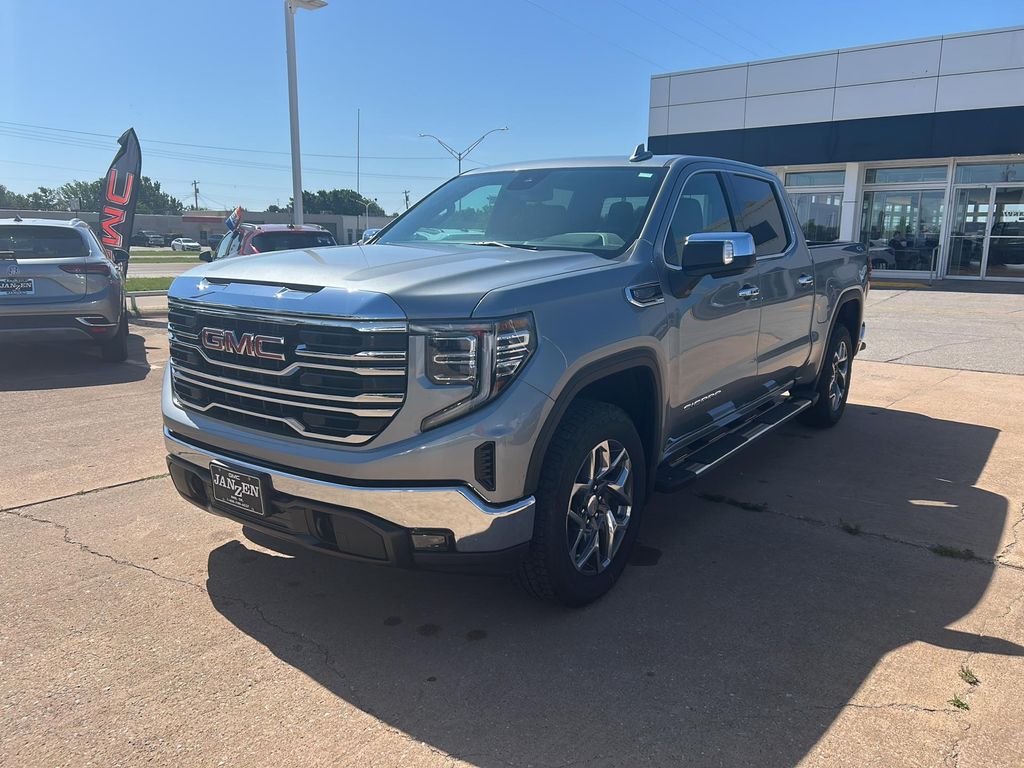 New 2026 GMC Sierra 1500 SLT