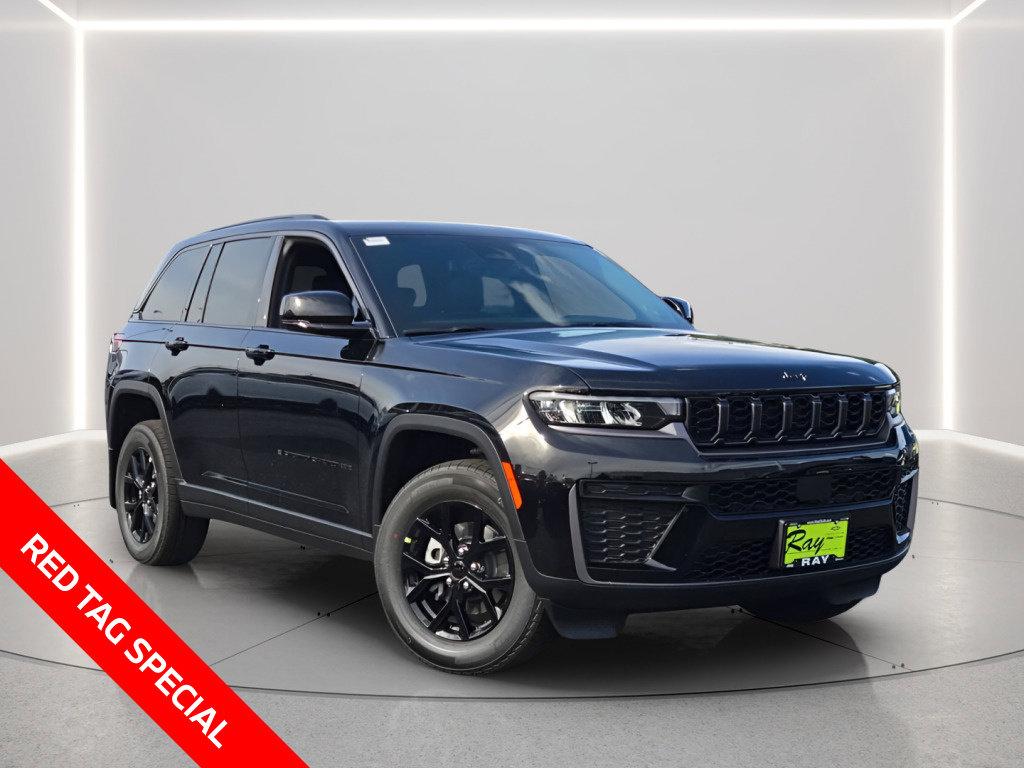 New 2026 Jeep Grand Cherokee Altitude
