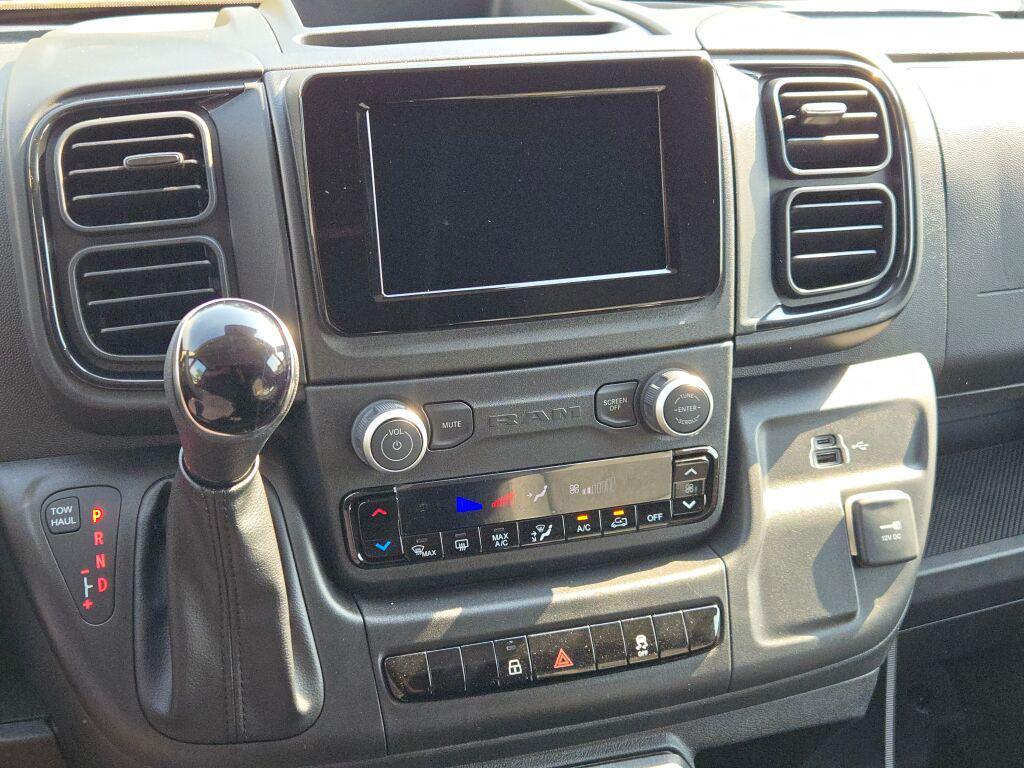 صورة مصغرة 27 لـ 2026 RAM PROMASTER 1500 LOW ROOF