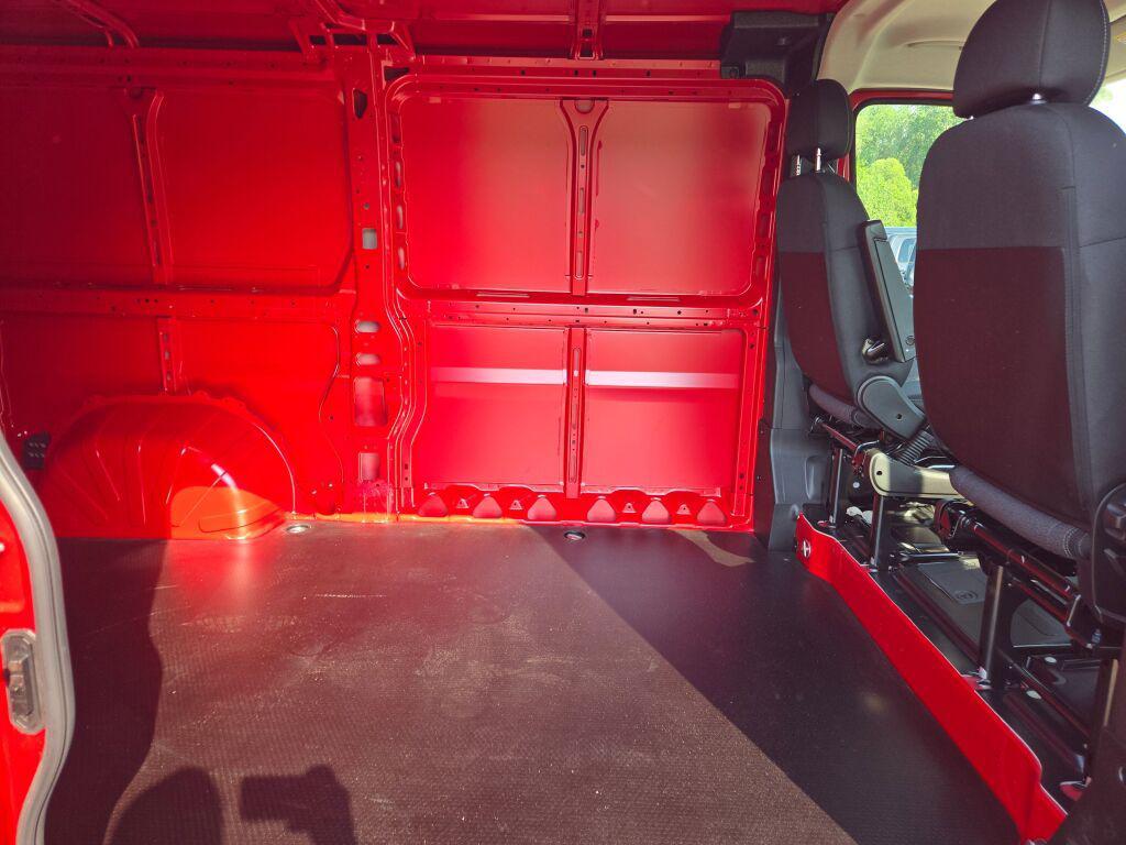 صورة مصغرة 11 لـ 2026 RAM PROMASTER 1500 LOW ROOF