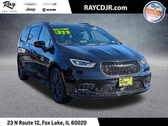 New 2026 Chrysler Pacifica L