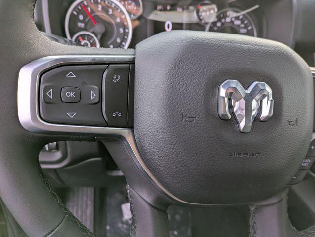 2026 RAM 1500 BIG HORN/LONE STAR thumbnail 23
