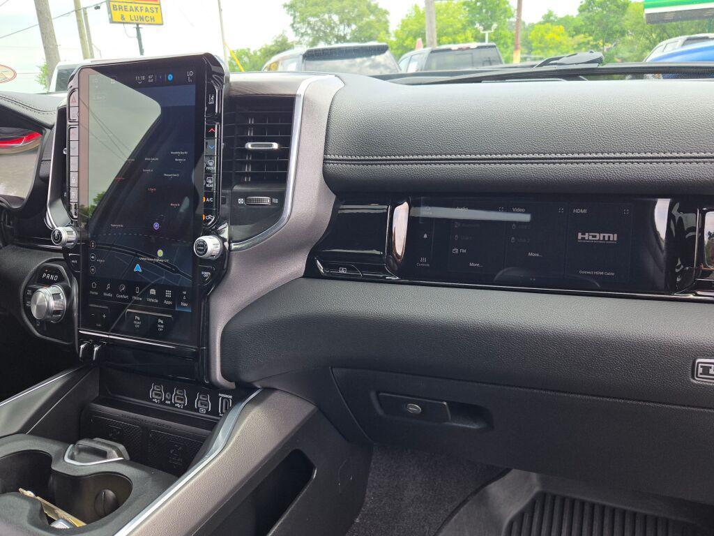 صورة مصغرة 17 لـ 2025 RAM 1500 LARAMIE