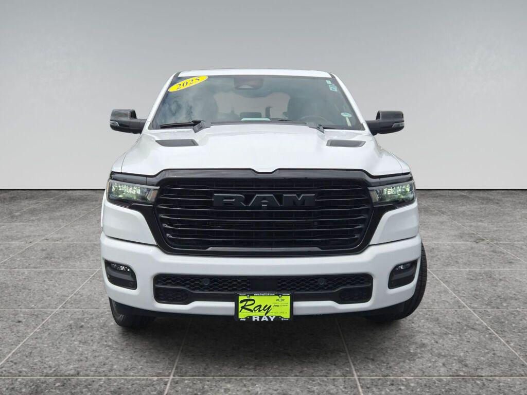 صورة 2 لـ 2025 RAM 1500 LARAMIE