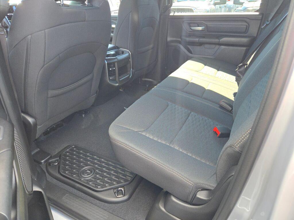 2026 RAM 1500 EXPRESS 缩略图 22