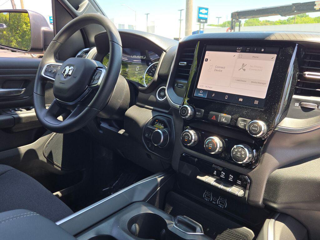 2026 RAM 1500 EXPRESS 缩略图 14