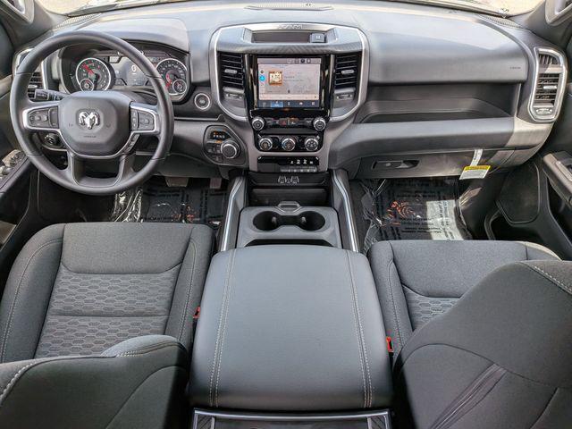 صورة مصغرة 30 لـ 2026 RAM 1500 EXPRESS