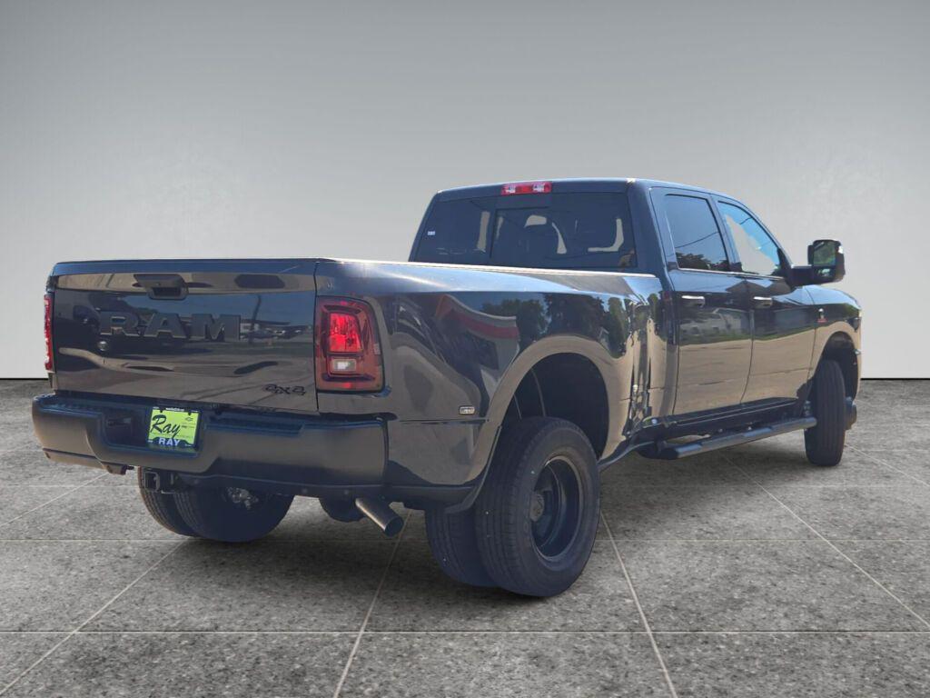 2026 RAM 3500 TRADESMAN CREW CAB 4X4 8' BOX — миниатюра 5
