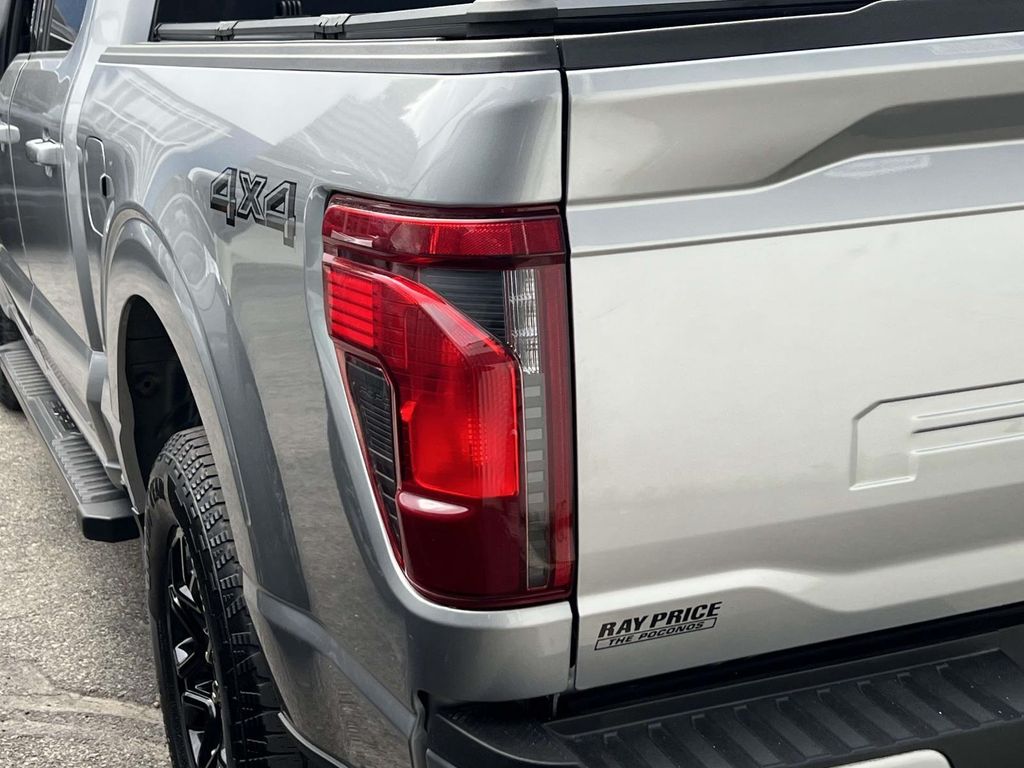 FORD F-150 XLT - 10
