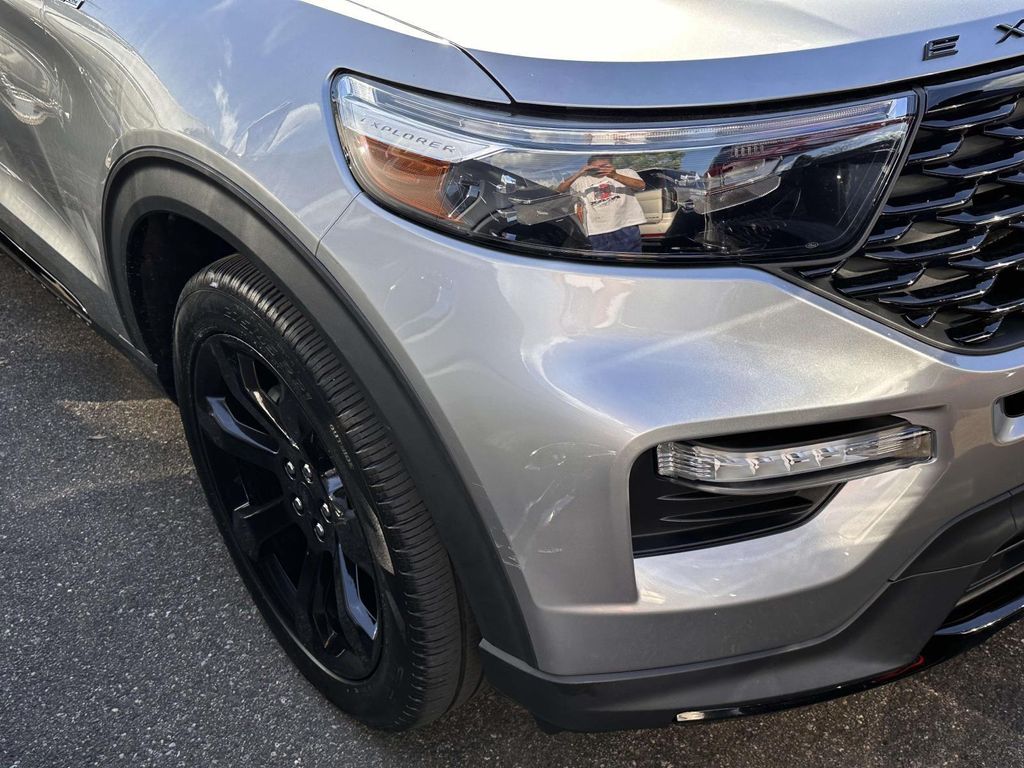 صورة 6 لـ 2023 FORD EXPLORER ST-LINE