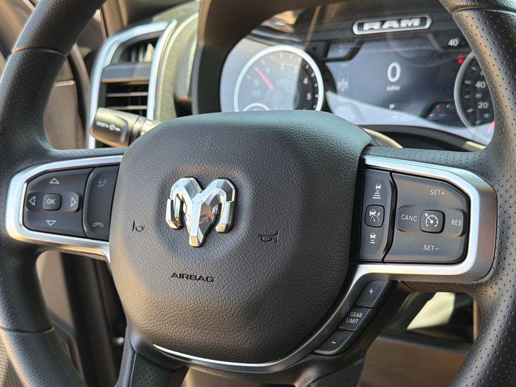 صورة مصغرة 26 لـ 2026 RAM 1500 EXPRESS