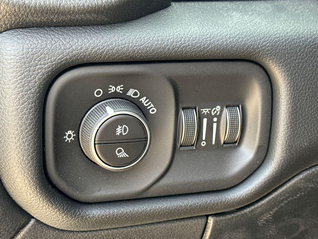 2026 RAM 2500 LARAMIE CREW CAB 4X4 6'4' BOX 缩略图 23