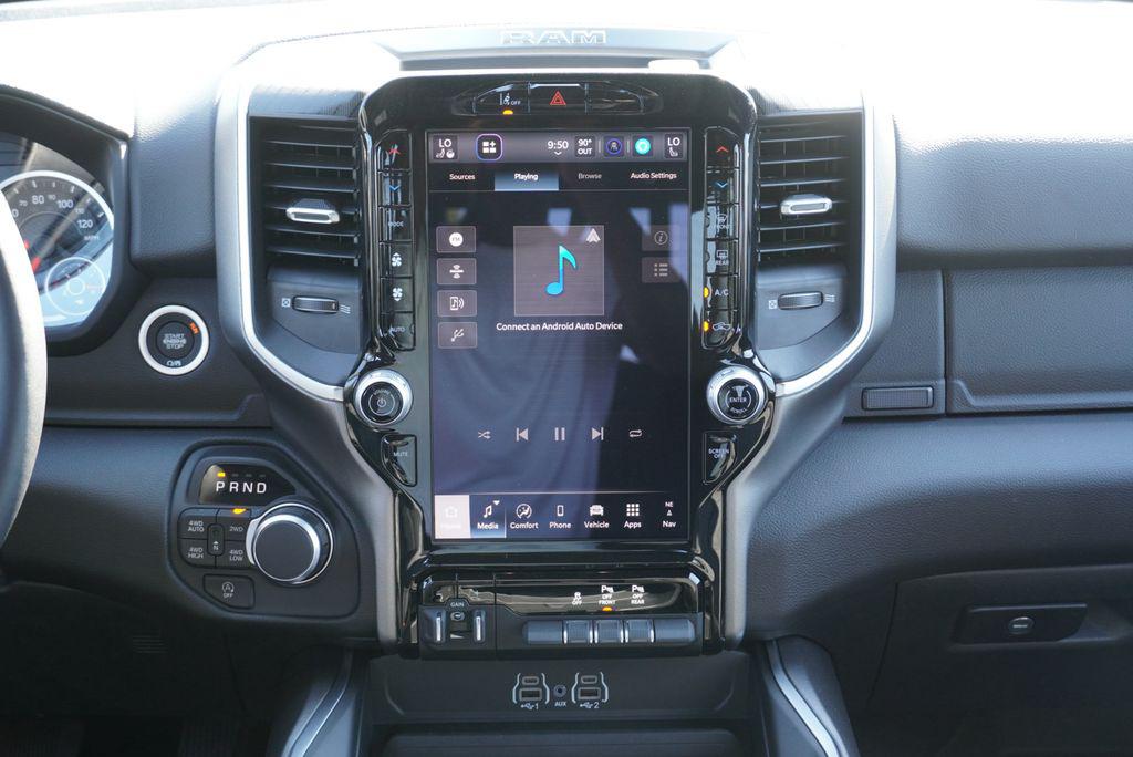 صورة مصغرة 13 لـ 2026 RAM 1500 EXPRESS