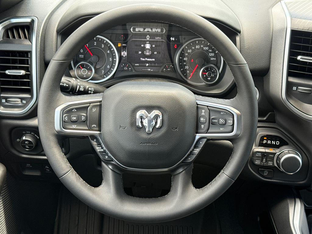 صورة مصغرة 15 لـ 2026 RAM 1500 BIG HORN/LONE STAR
