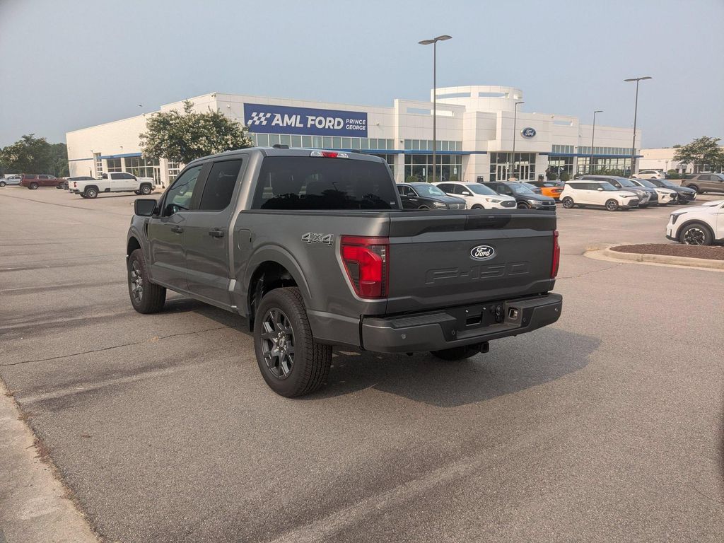 صورة 5 لـ 2026 FORD F-150 STX