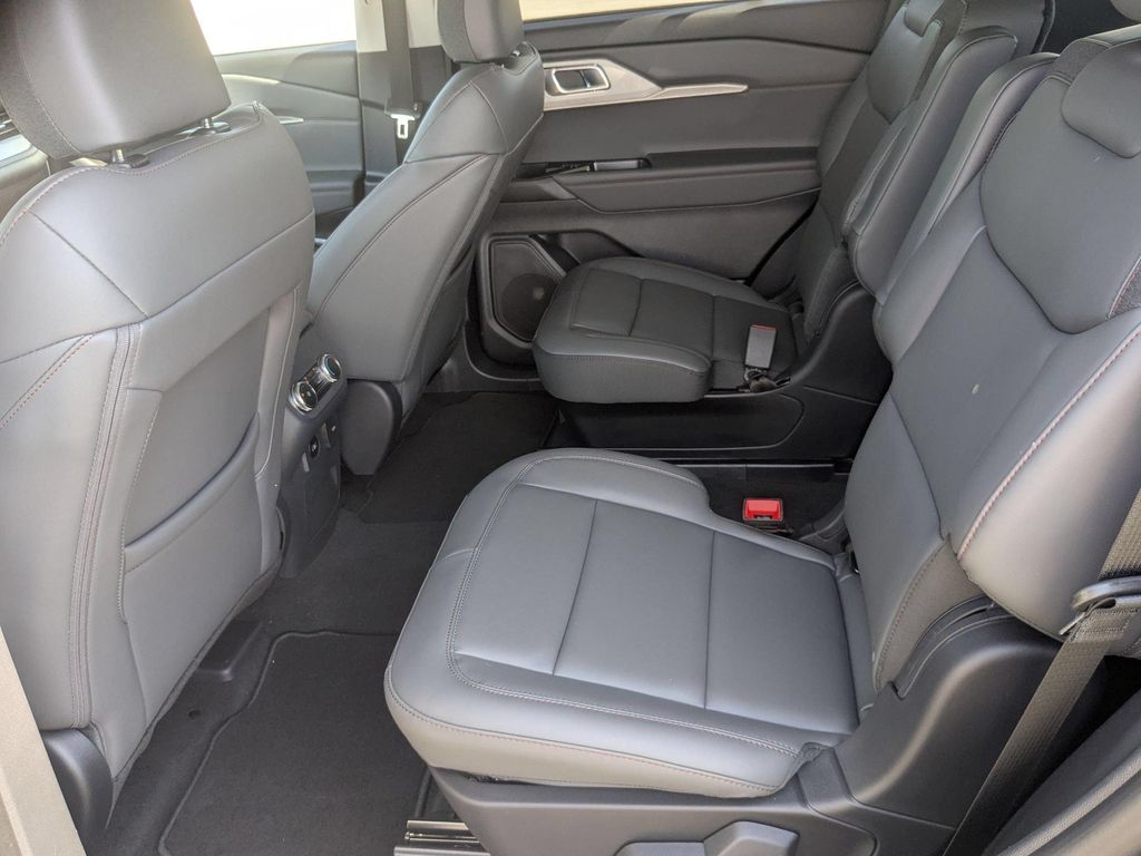 2026 FORD EXPLORER ACTIVE thumbnail 30