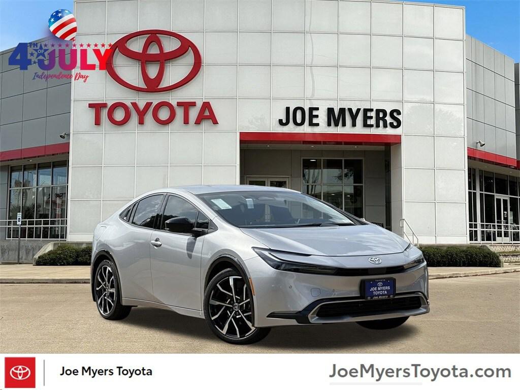 New 2025 Toyota Prius Plug-In Hybrid XSE