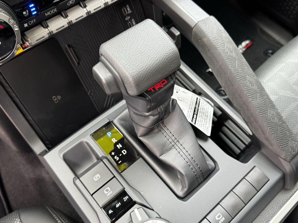 2026 Toyota TACOMA HYBRID TRD SPORT 缩略图 18
