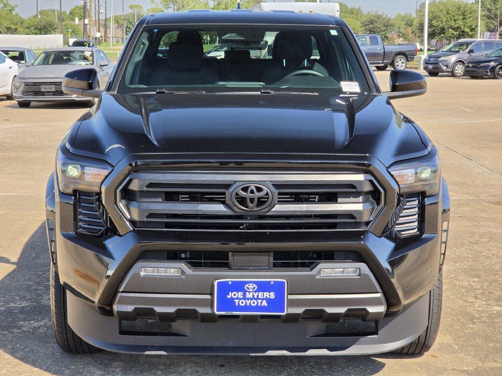 2025 Toyota TACOMA SR5 — фото 3