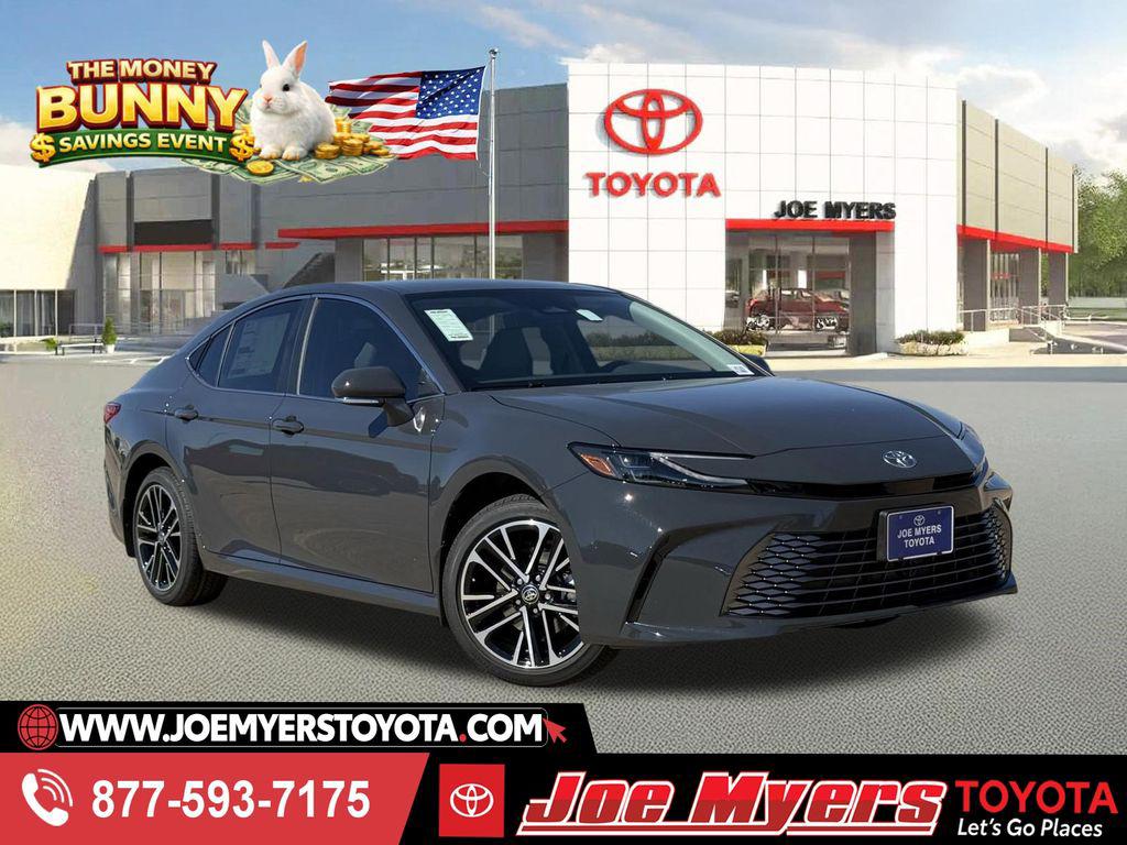 TOYOTA CAMRY - 1