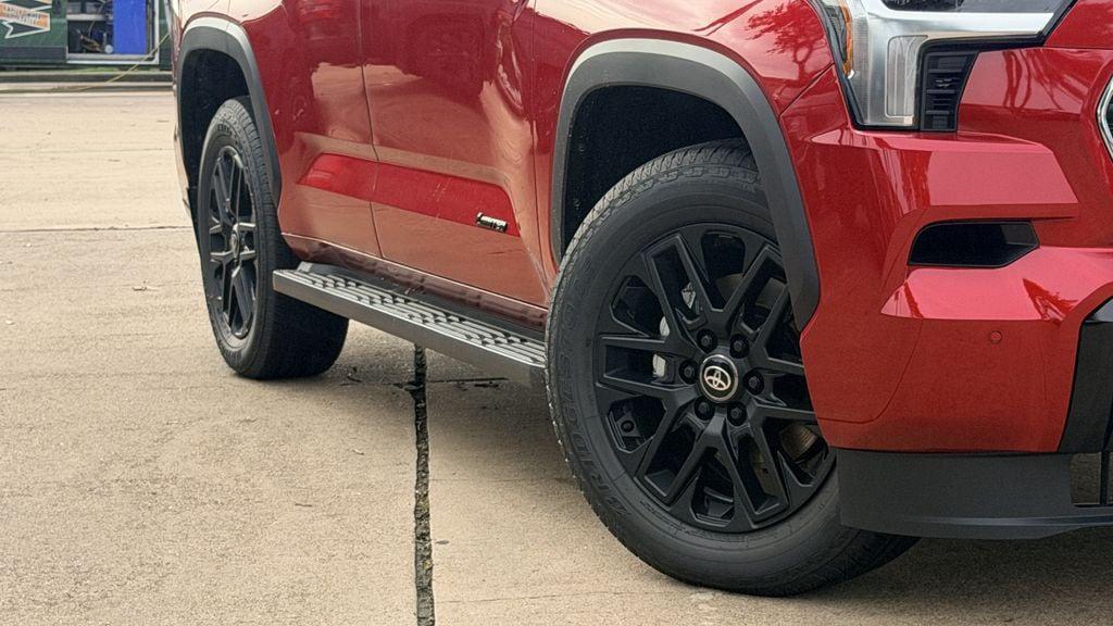 2026 Toyota SEQUOIA LIMITED 缩略图 11