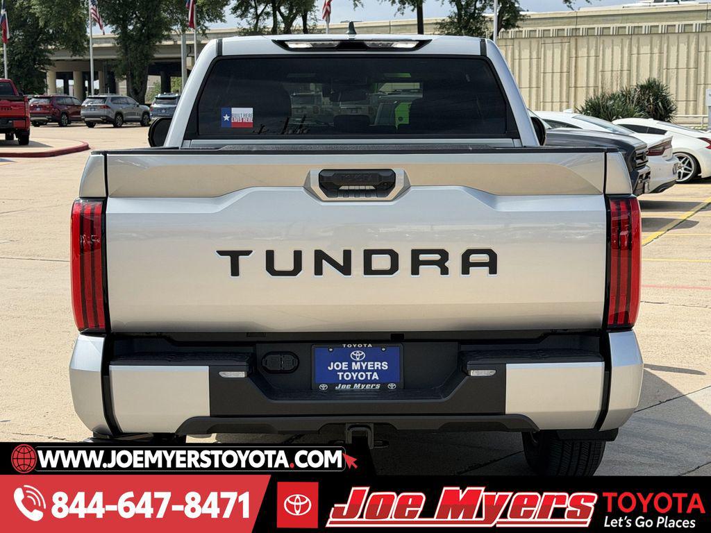 TOYOTA TUNDRA - 8