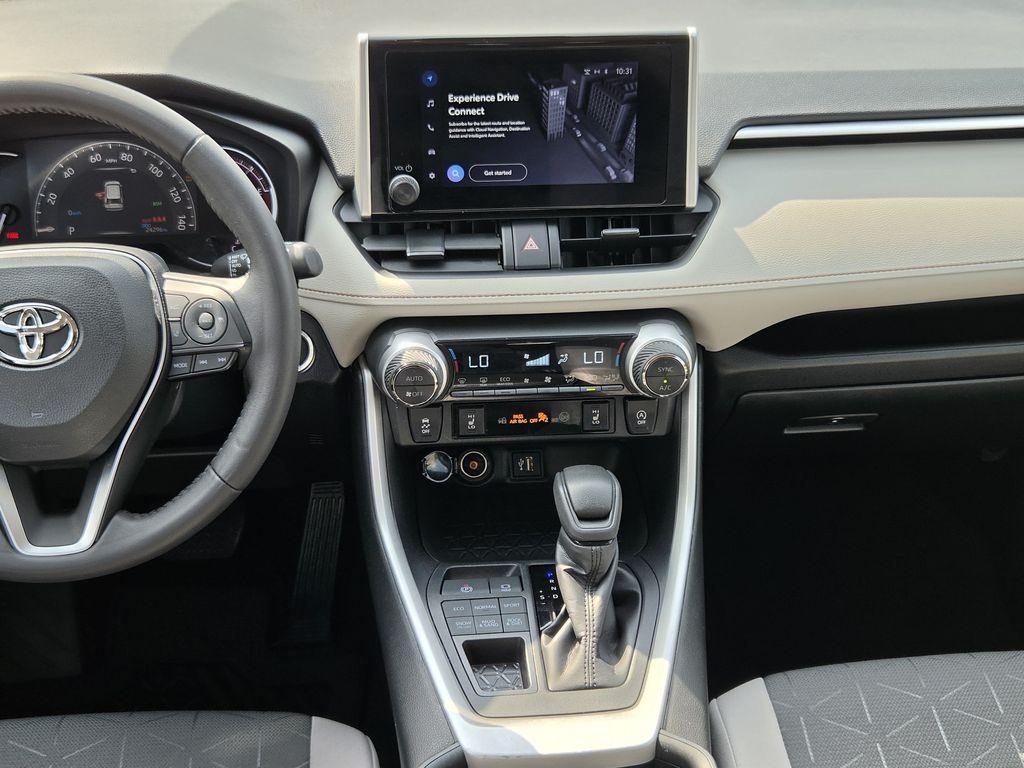 2024 Toyota RAV4 XLE 缩略图 17