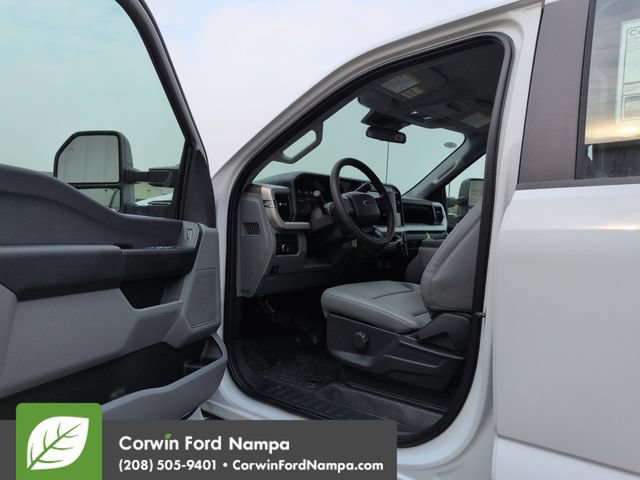 2026 FORD F-350 XL photo 9