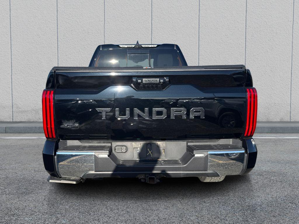 TOYOTA TUNDRA - 6