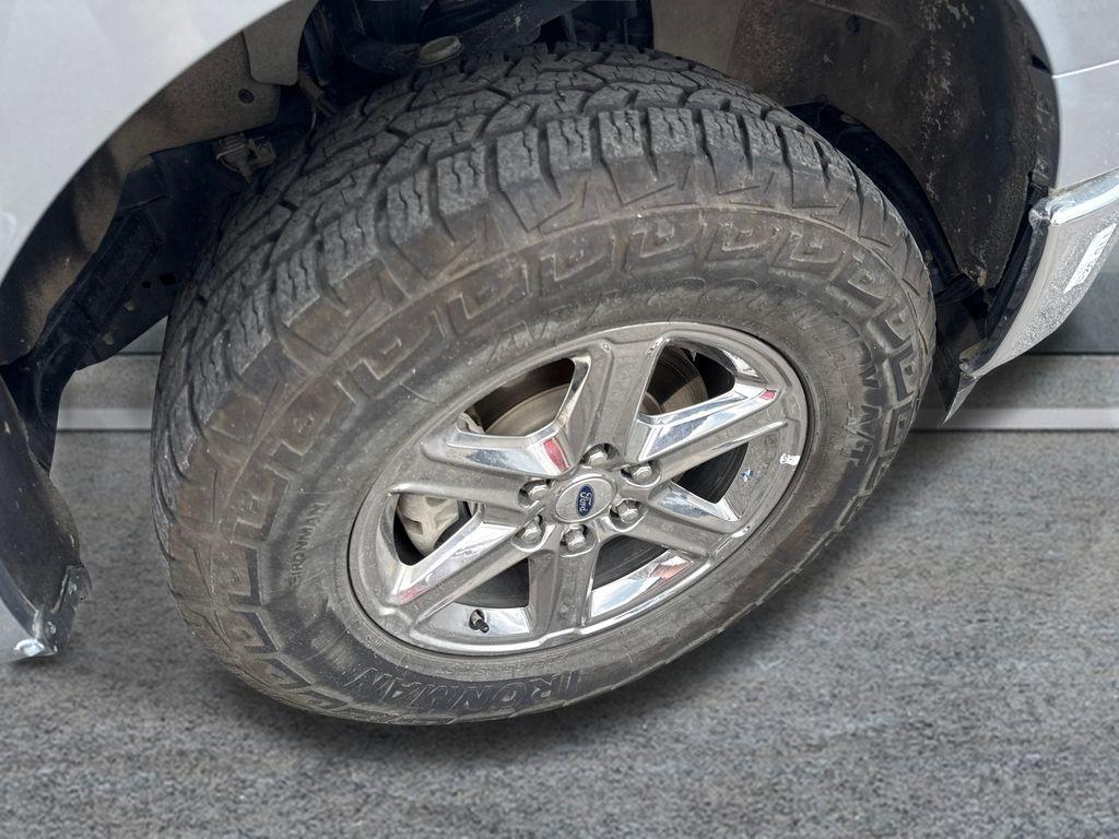 FORD F-150 XLT - 9