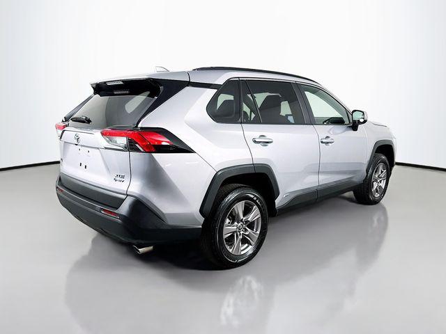TOYOTA RAV4 - 8