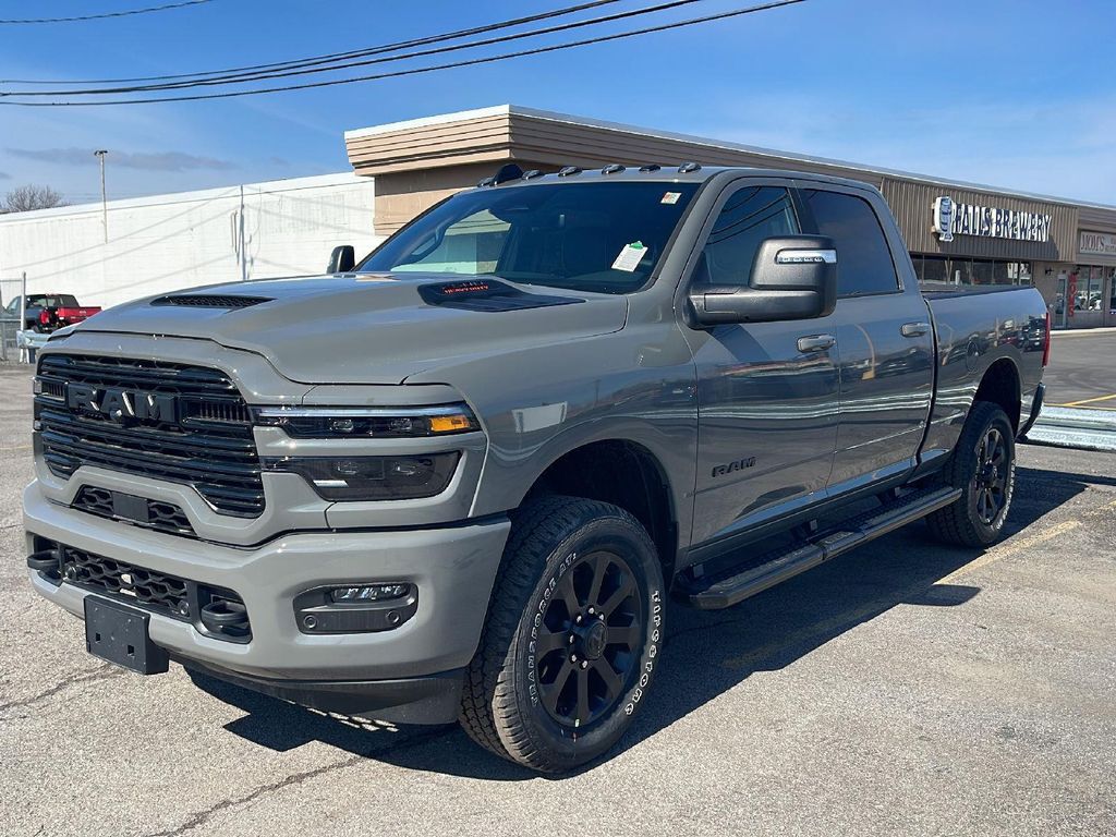 New 2026 RAM 2500 Laramie Crew Cab 4x4 6'4' Box