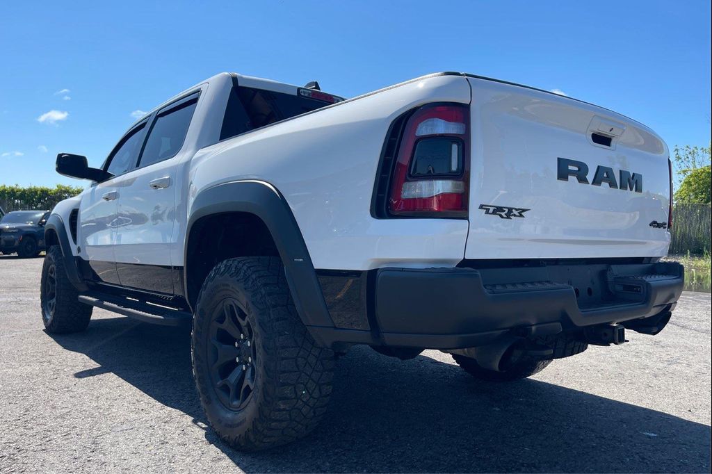 2022 RAM 1500 TRX — миниатюра 19