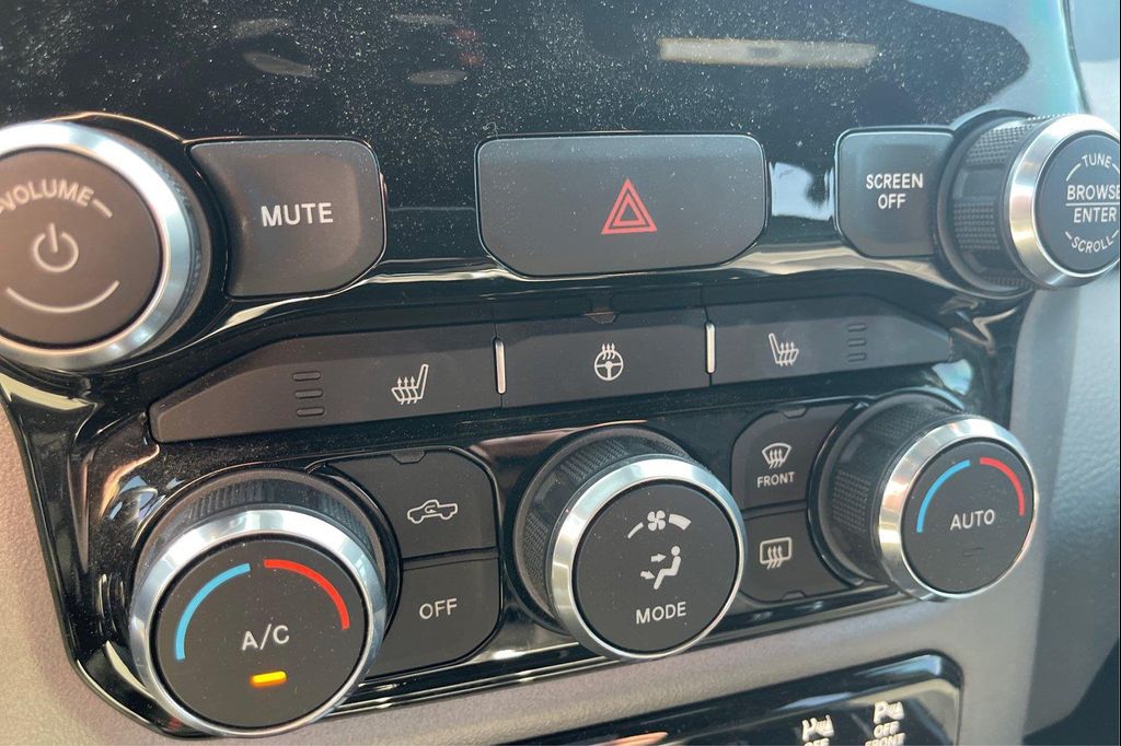2022 RAM 1500 BIG HORN/LONE STAR — миниатюра 27