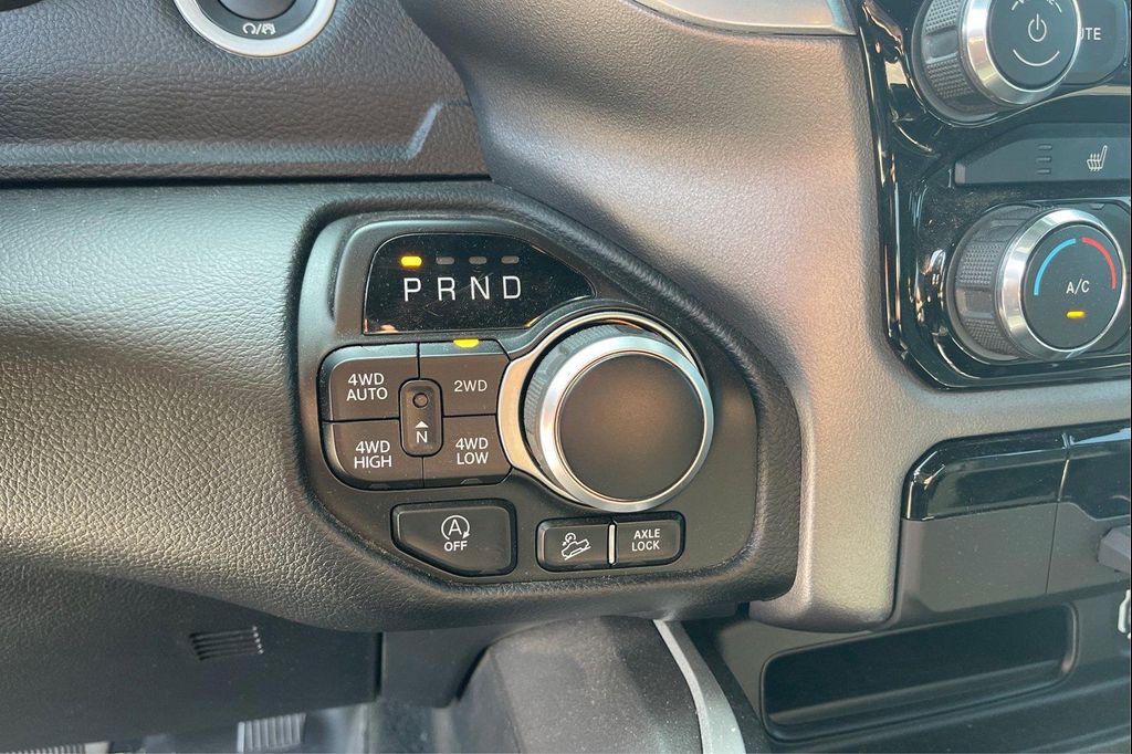 2022 RAM 1500 BIG HORN/LONE STAR — миниатюра 28