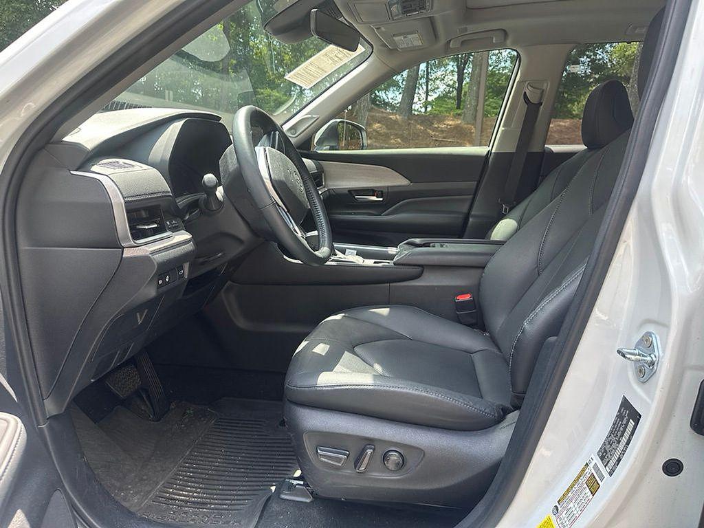 2024 TOYOTA GRAND HIGHLANDER LIMITED photo 6
