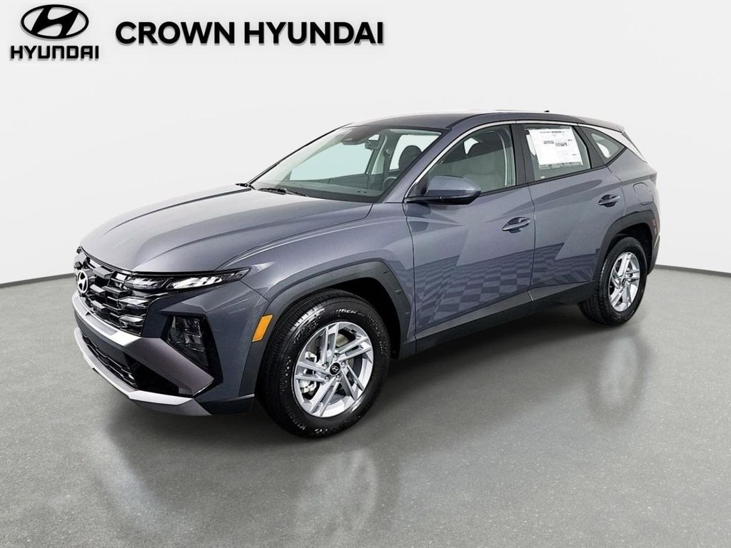 New 2026 Hyundai TUCSON SE