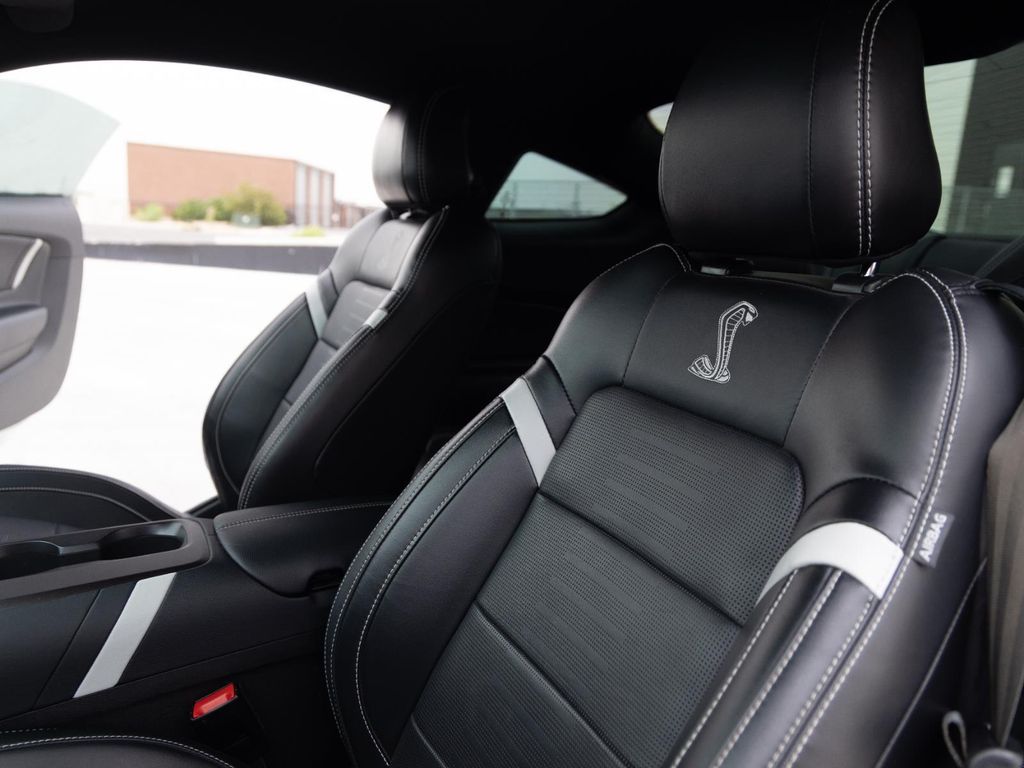 صورة مصغرة 23 لـ 2020 FORD SHELBY GT500 BASE